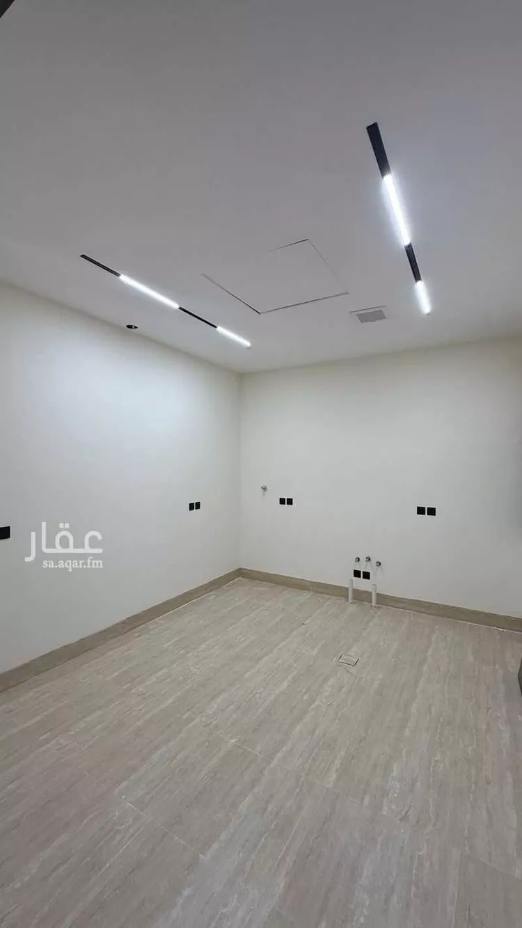 فيلا للبيع في شارع فؤاد محمد عمر توفيق, حي المهدية, مدينة الرياض, منطقة الرياض 19