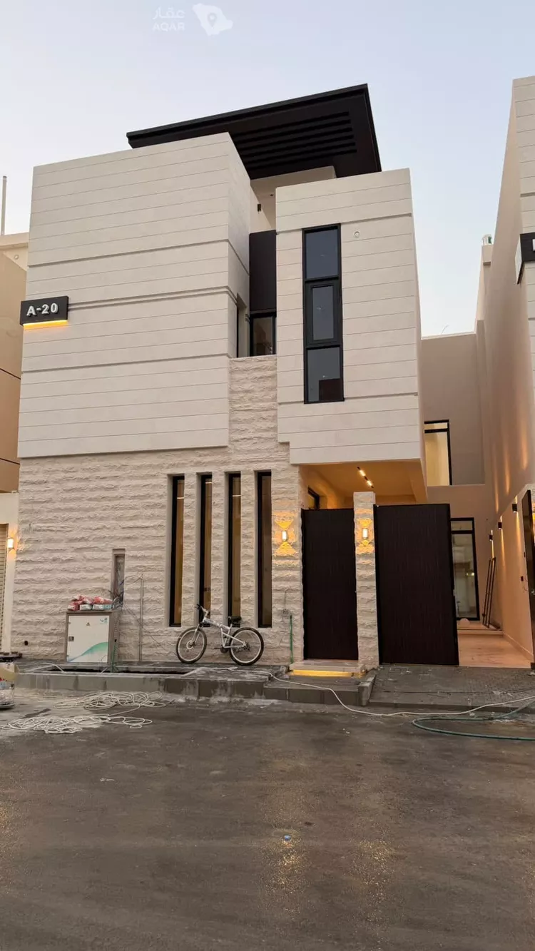 فيلا للبيع في شارع عبدالجبار بن الورد, حي المهدية, مدينة الرياض, منطقة الرياض صورة 2