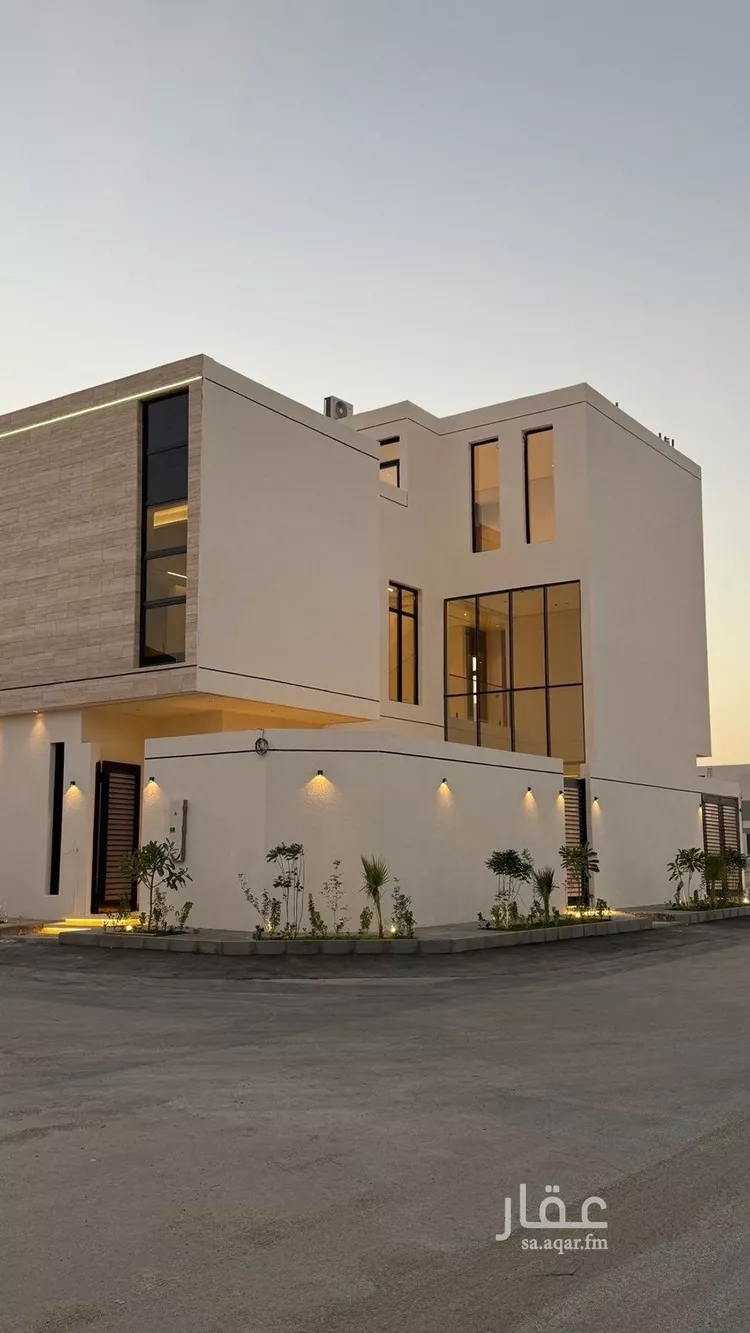 فيلا للبيع في شارع السيل الكبير, حي المهدية, مدينة الرياض, منطقة الرياض