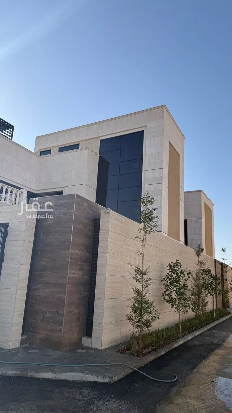 فيلا للبيع في شارع محمد بن أبي بكر القيم, حي المهدية, مدينة الرياض, منطقة الرياض صورة 4