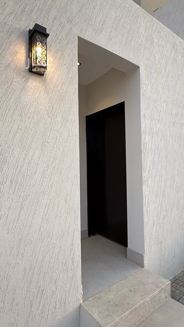 فيلا للبيع في شارع محمد بن أبي بكر القيم, حي المهدية, مدينة الرياض, منطقة الرياض صورة 3