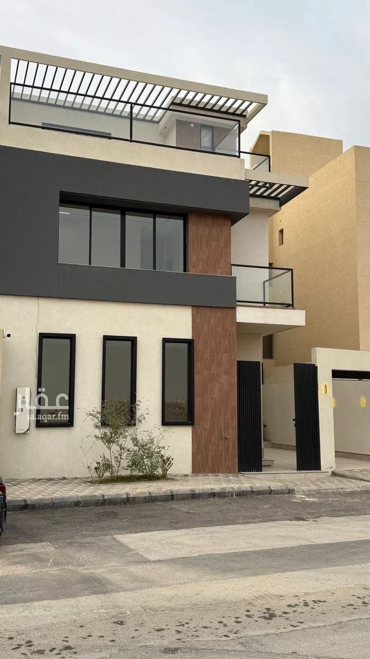 فيلا للبيع في شارع أبي زرعة الهمذاني, حي المهدية, مدينة الرياض, منطقة الرياض صورة 3