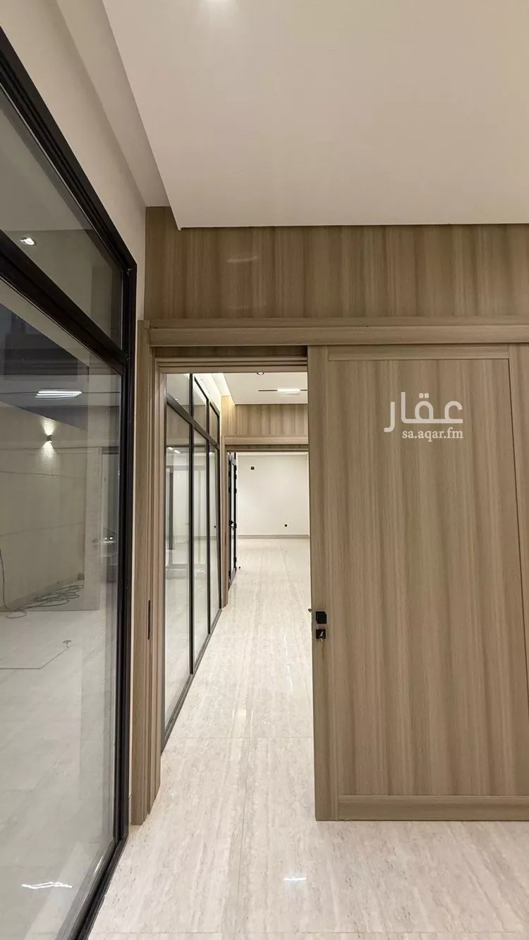 فيلا للبيع في شارع أبي نزار الصنعاني اليمني, حي المهدية, مدينة الرياض, منطقة الرياض 6