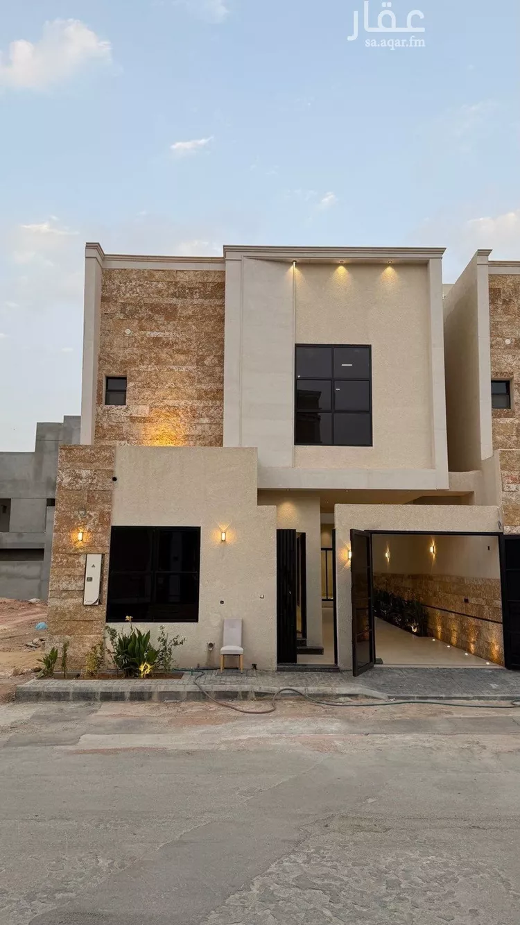 Villa for Sale in Riyadh Al Mahdiyah