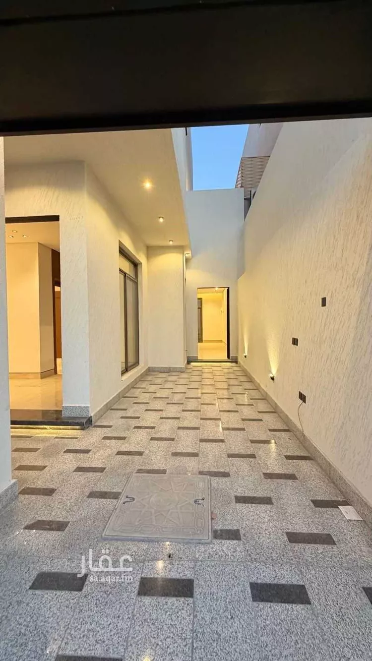 Villa for Sale in Riyadh Al Mahdiyah صورة 3