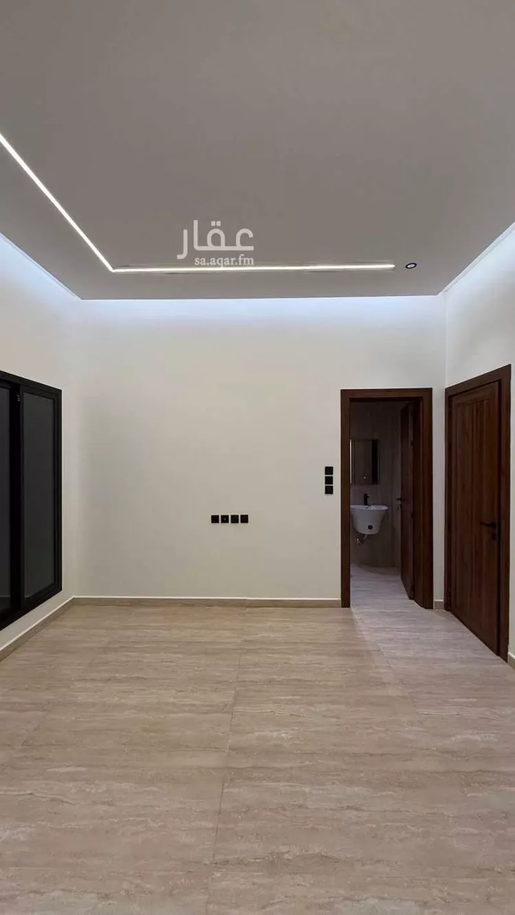 فيلا للبيع في شارع فؤاد محمد عمر توفيق, حي المهدية, مدينة الرياض, منطقة الرياض 19