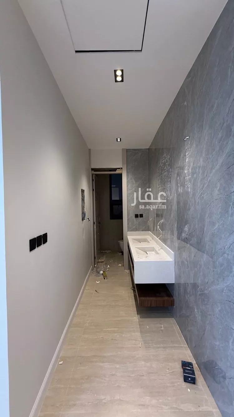 فيلا للبيع في شارع عبداللطيف بن المبارك, حي المهدية, مدينة الرياض, منطقة الرياض صورة 4