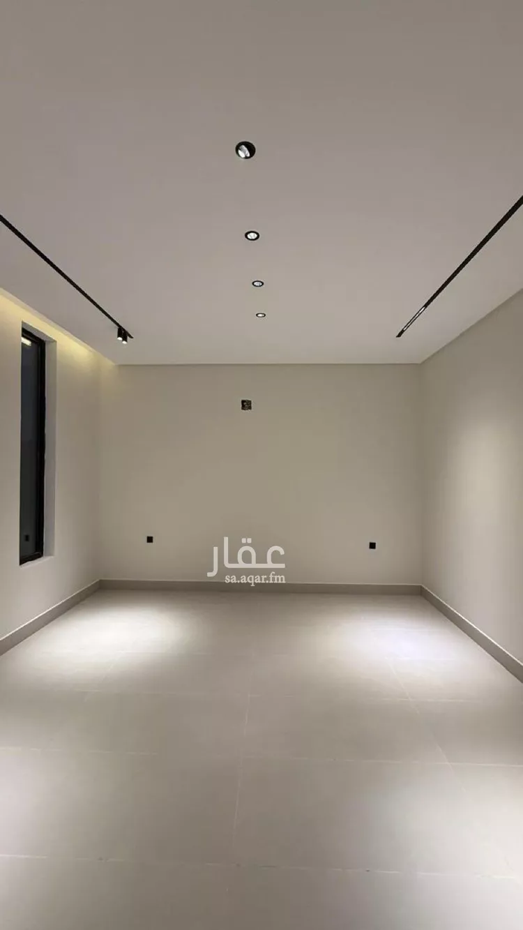 فيلا للبيع في شارع عبداللطيف بن المبارك, حي المهدية, مدينة الرياض, منطقة الرياض صورة 5