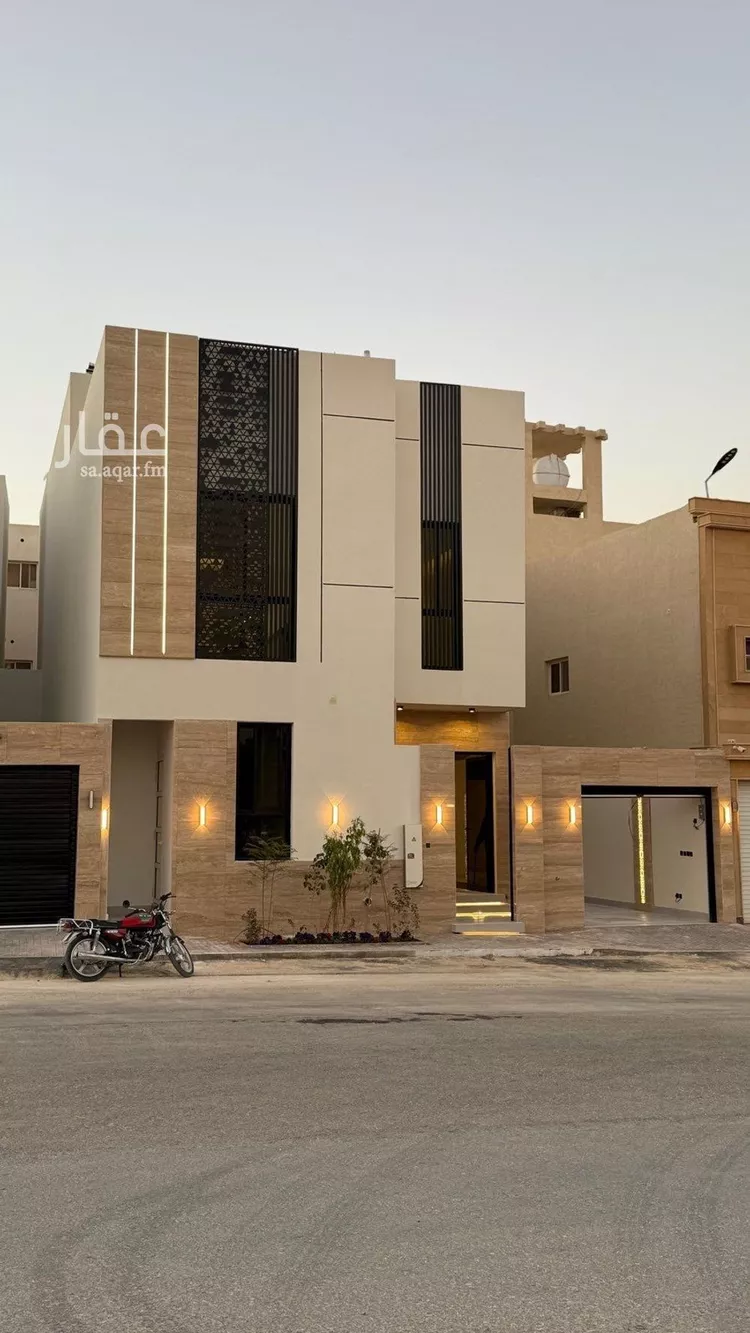 فيلا للبيع في شارع محمد بن أبي بكر القيم, حي المهدية, مدينة الرياض, منطقة الرياض صورة 3