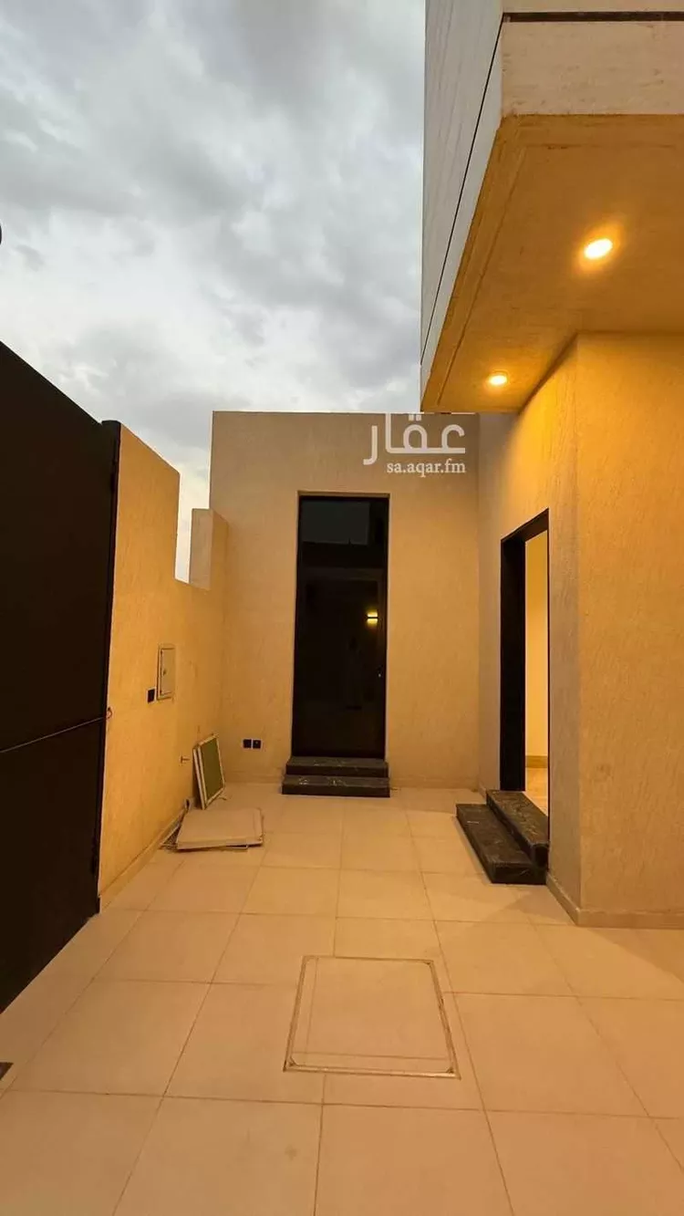 فيلا للبيع في شارع فؤاد محمد عمر توفيق, حي المهدية, مدينة الرياض, منطقة الرياض صورة 5