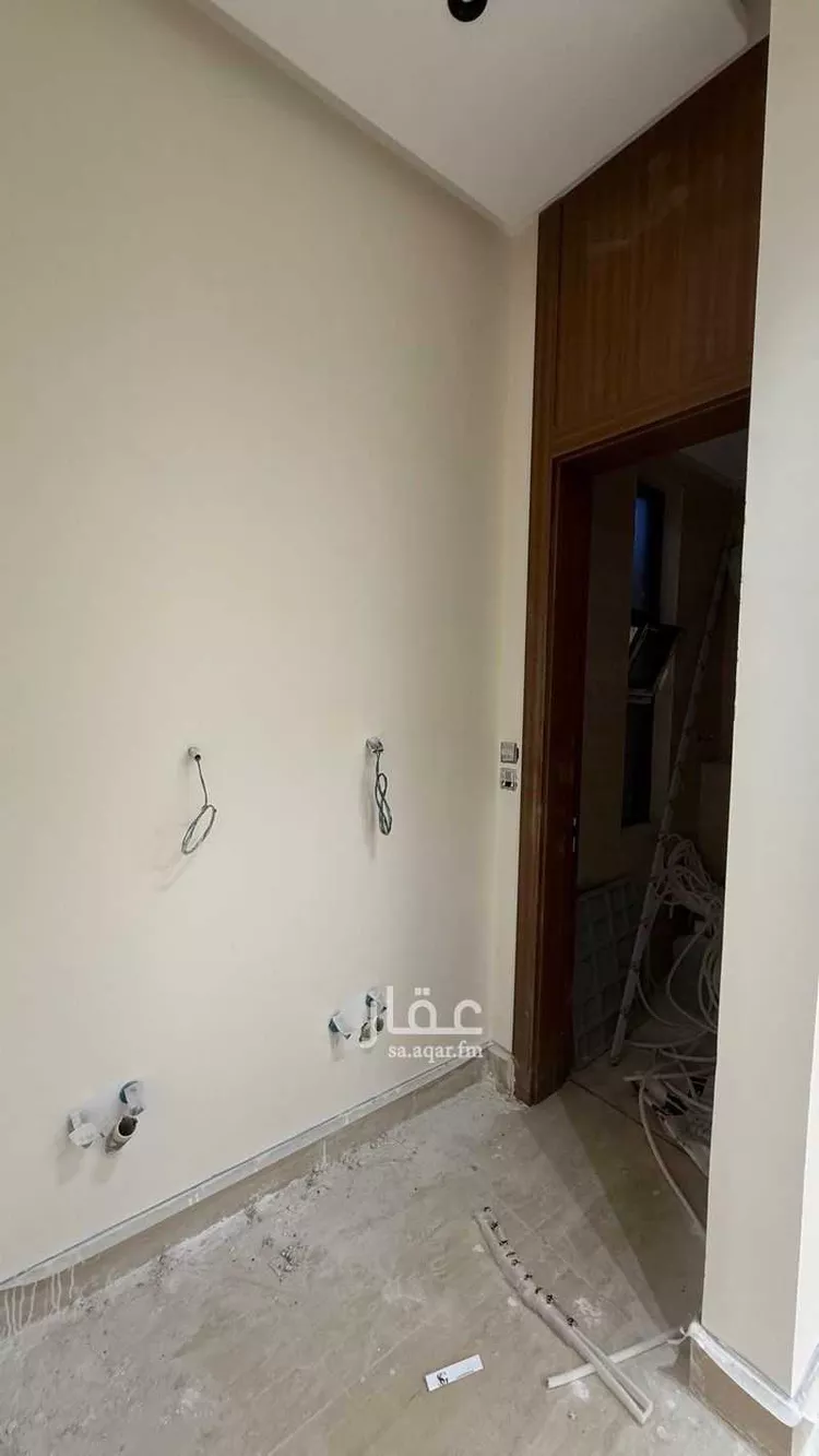 فيلا للبيع في شارع فؤاد محمد عمر توفيق, حي المهدية, مدينة الرياض, منطقة الرياض 6