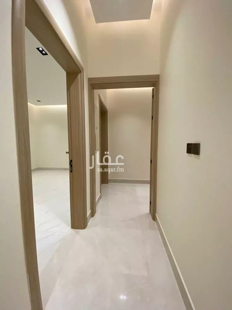 فيلا للبيع في شارع فؤاد محمد عمر توفيق, حي المهدية, مدينة الرياض, منطقة الرياض صورة 5