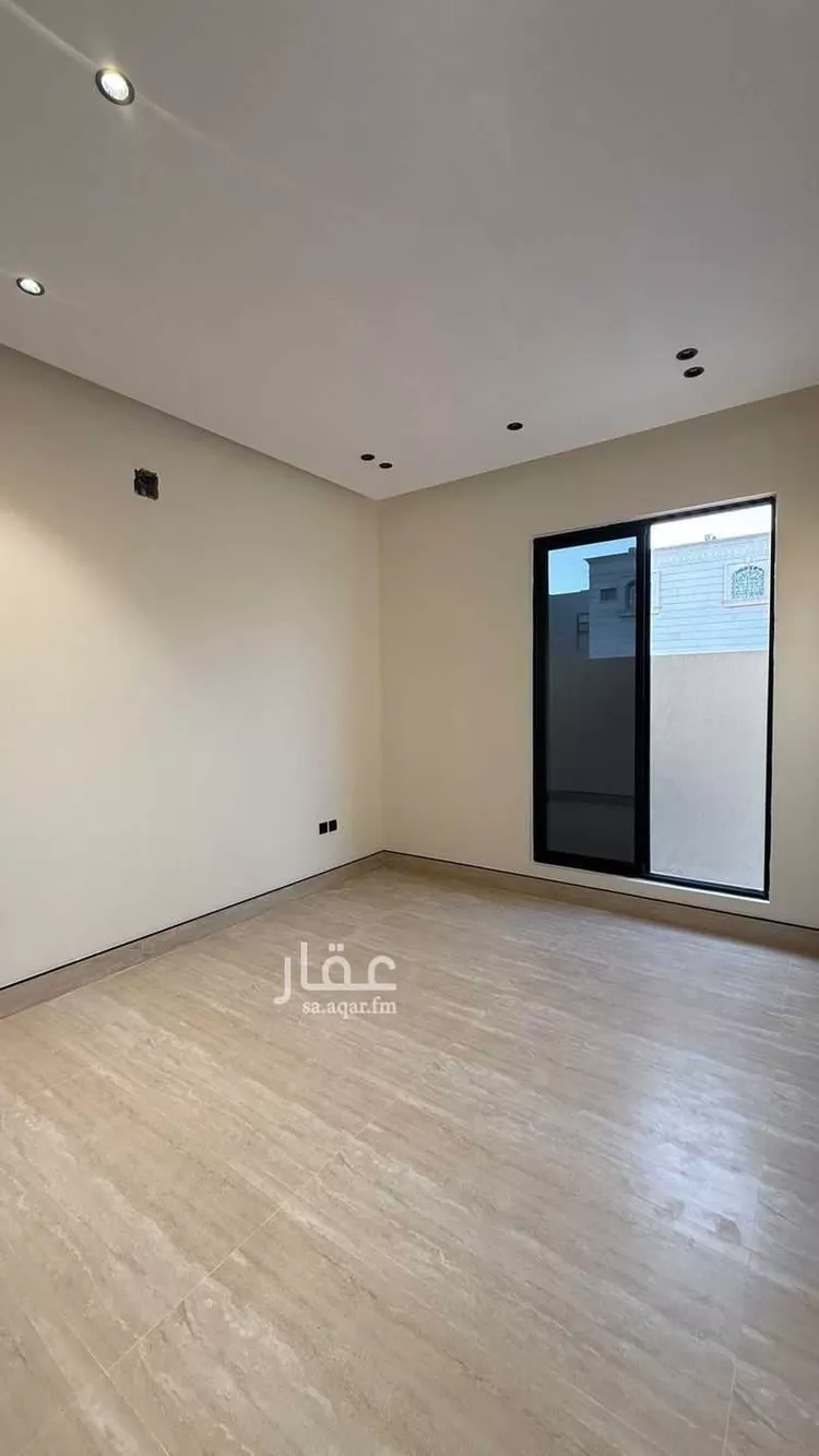 فيلا للبيع في شارع فؤاد محمد عمر توفيق, حي المهدية, مدينة الرياض, منطقة الرياض 30