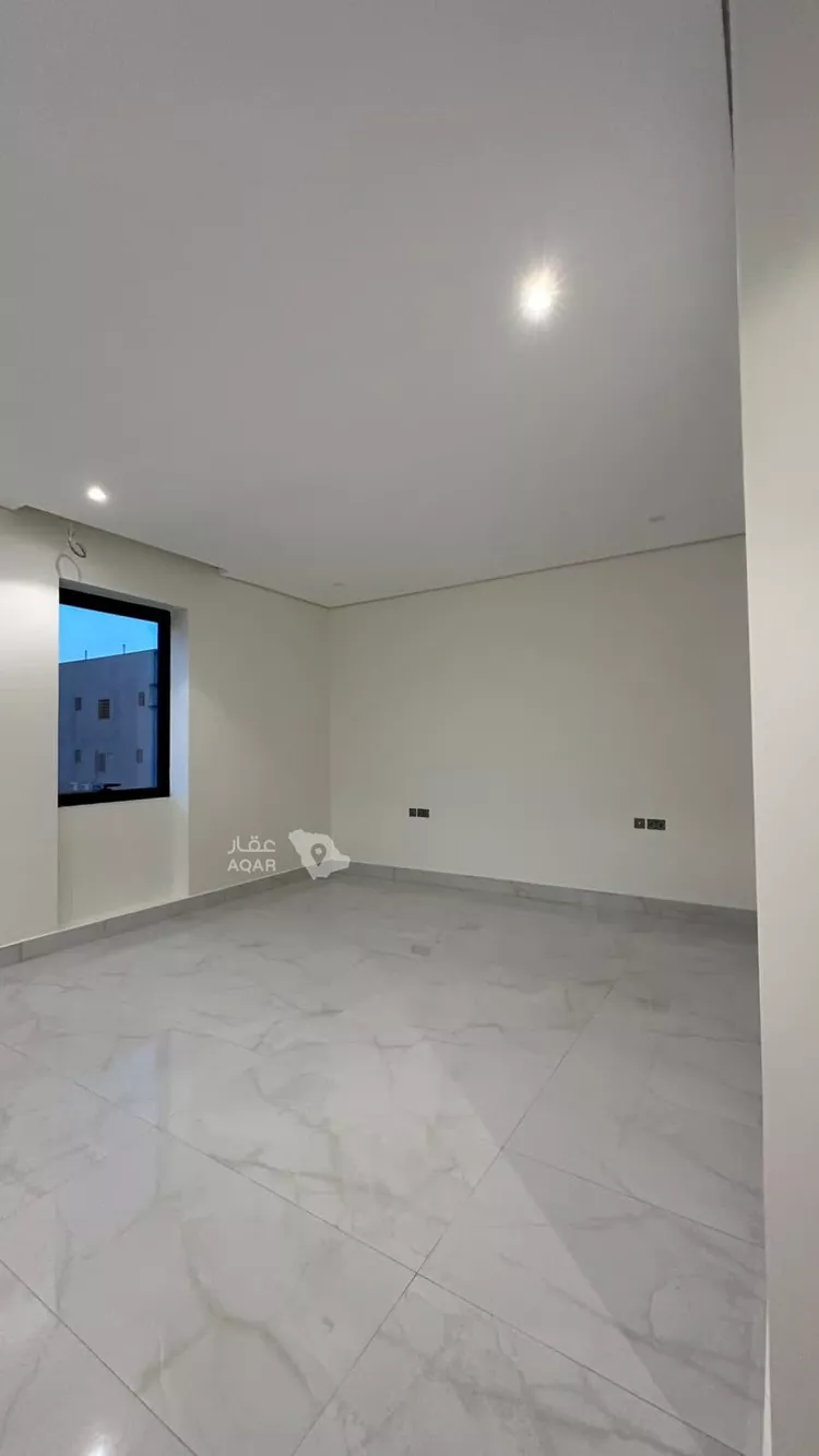فيلا للبيع في شارع عبدالقادر بن عبدالوارث, حي المهدية, مدينة الرياض, منطقة الرياض 8