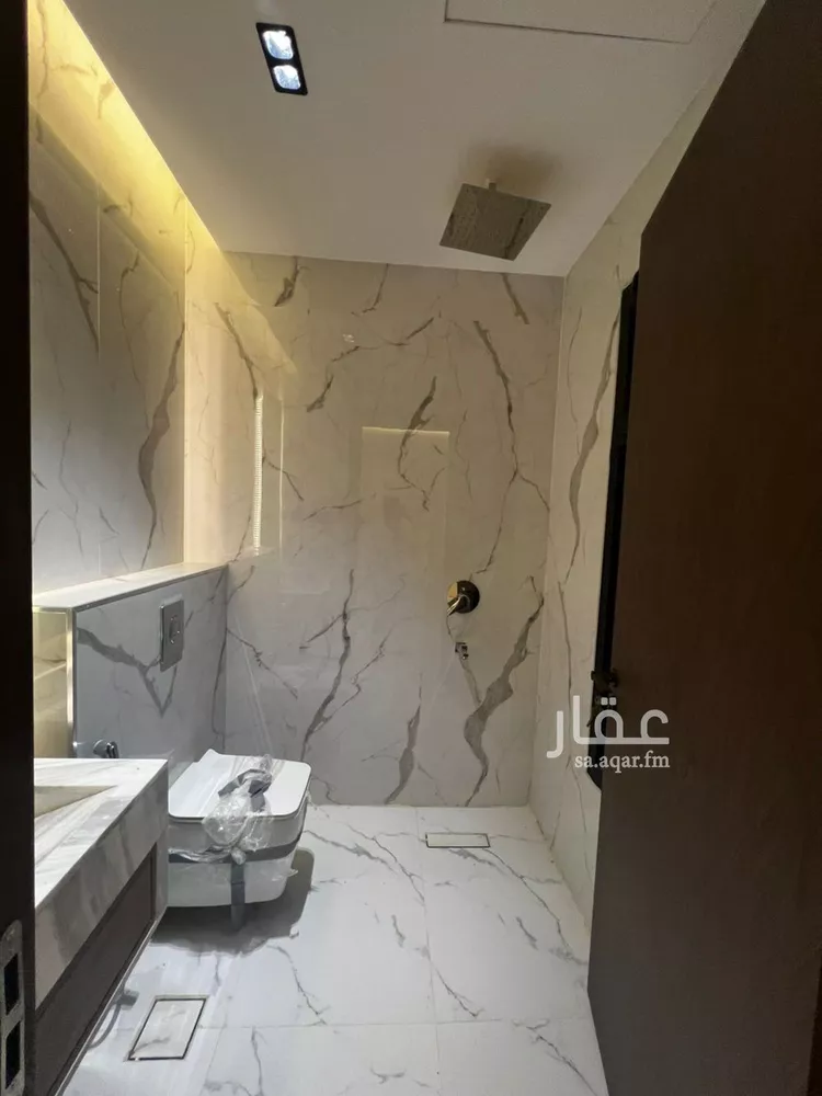دور للبيع في شارع زكريا بن إسحاق, حي النرجس, مدينة الرياض, منطقة الرياض 9