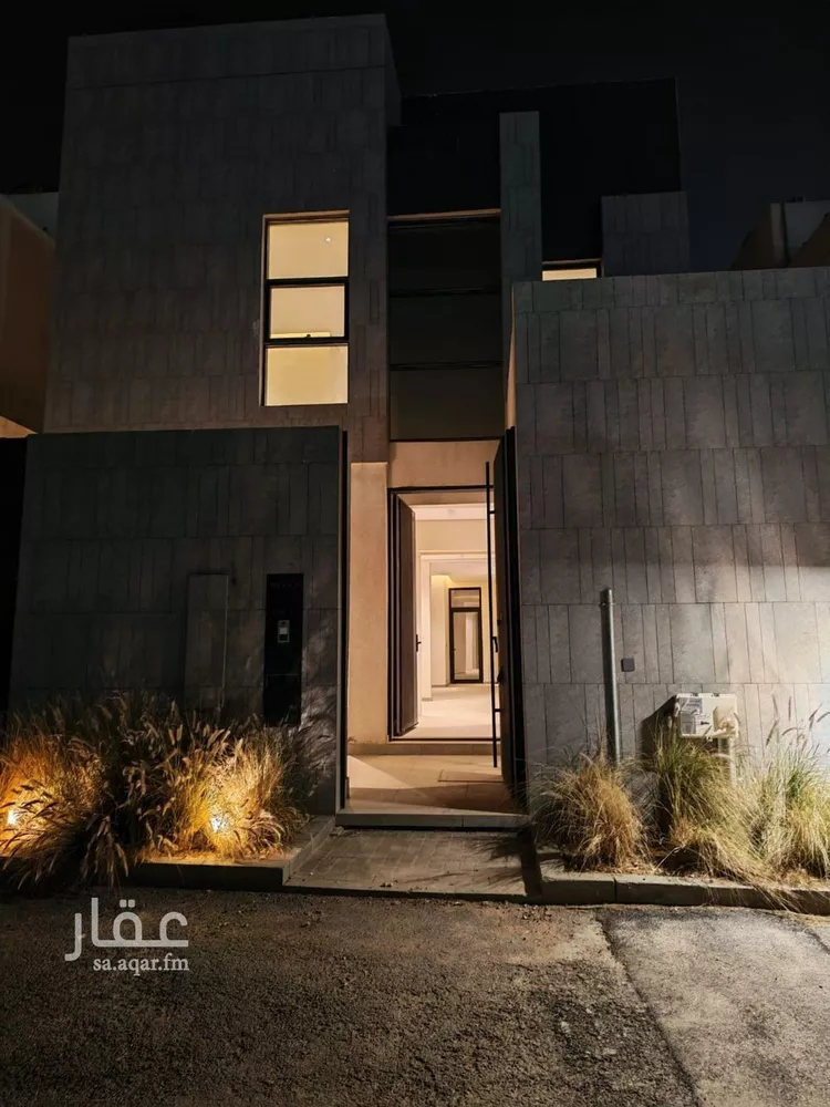 فيلا للإيجار في شارع عبيدالله الفقيه, حي الرمال, مدينة الرياض, منطقة الرياض