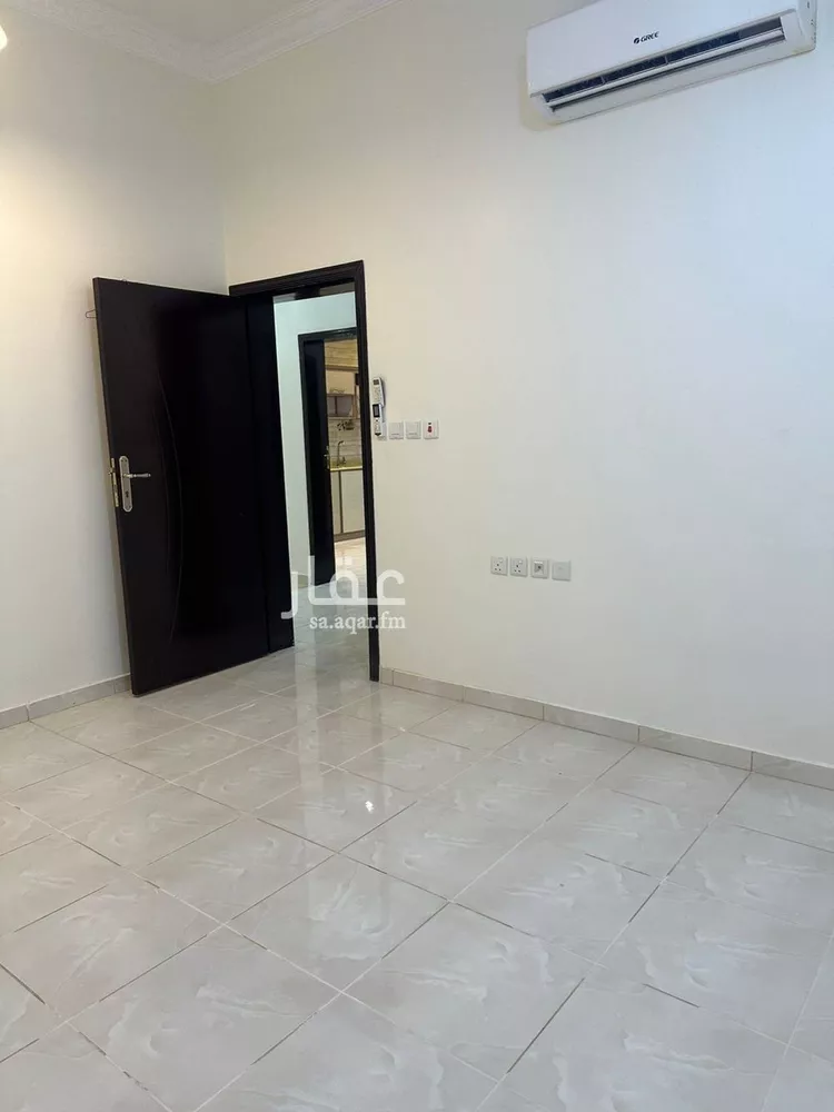 شقة للإيجار في شارع ظهره العودة غرب 17, حي ظهره العودة غرب, مدينة الدرعية, منطقة الرياض صورة 5