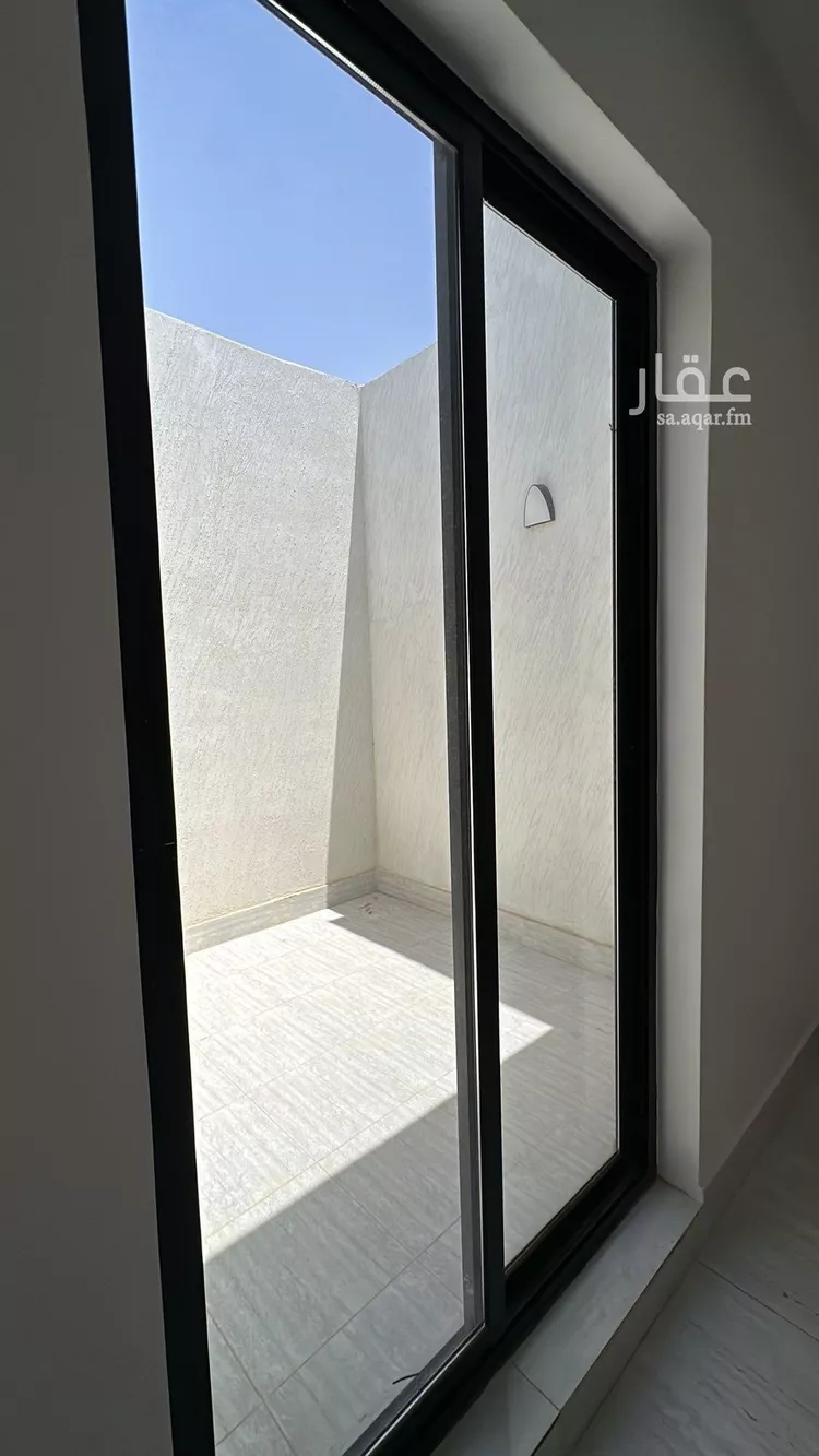 فيلا للبيع في شارع احمد البرداني, حي الرمال, مدينة الرياض, منطقة الرياض 18
