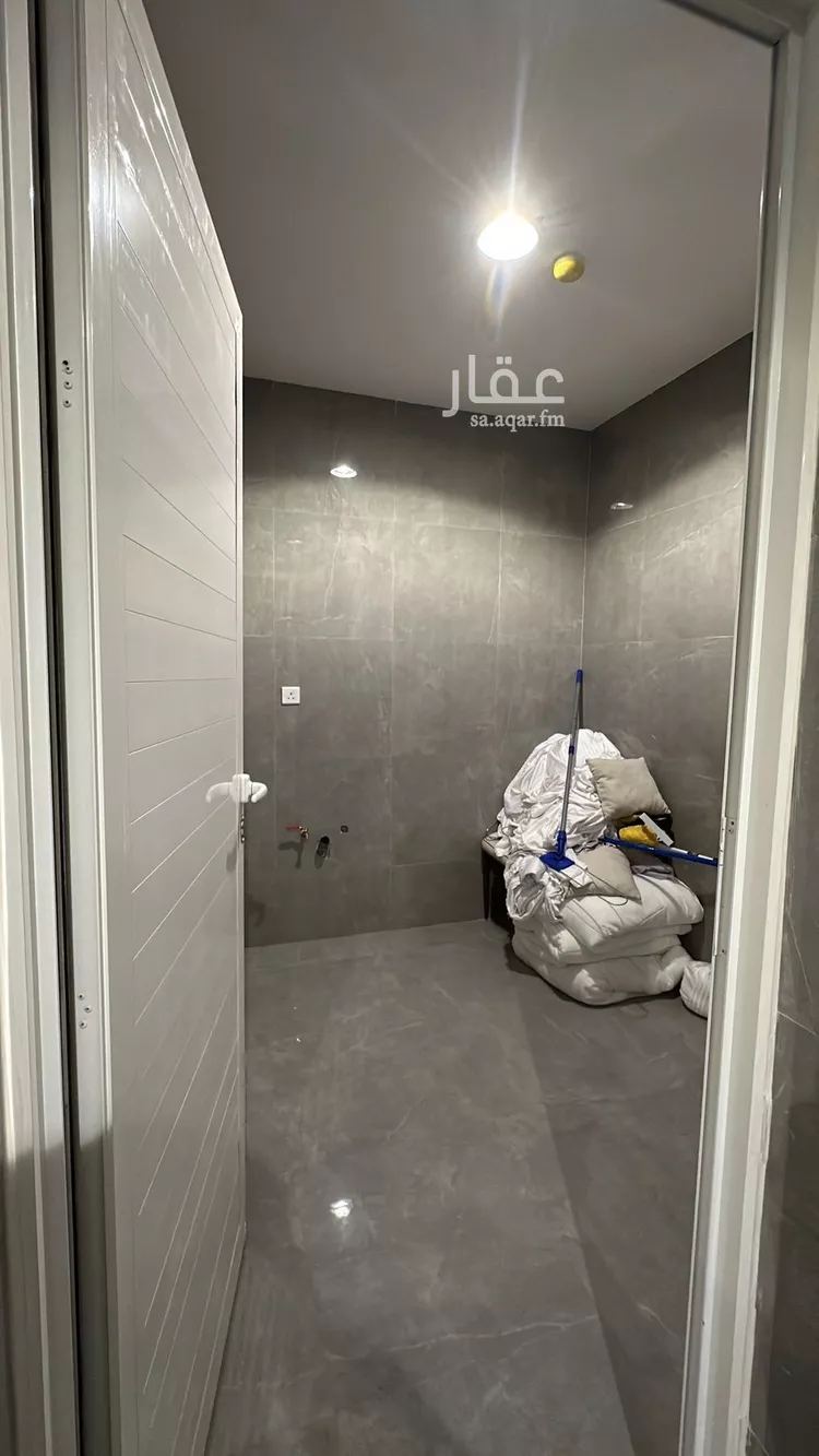 شقة للإيجار في شارع الامام سعود بن فيصل, حي الملقا, مدينة الرياض, منطقة الرياض 9