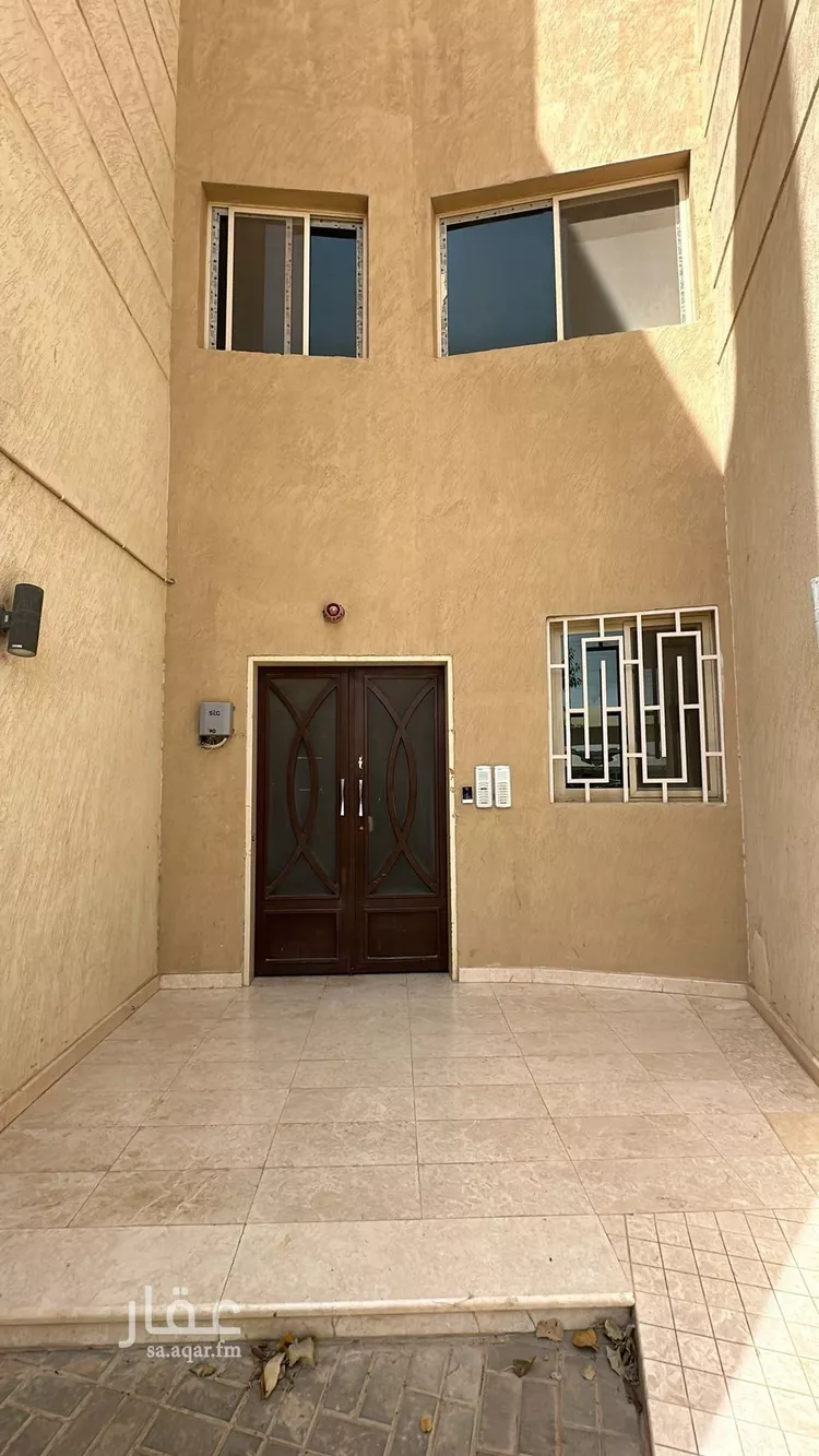 شقة للإيجار في شارع الامام سعود بن فيصل, حي الملقا, مدينة الرياض, منطقة الرياض صورة 2