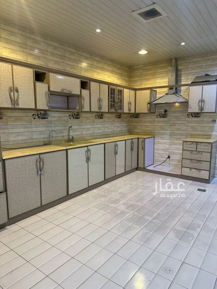 شقة للإيجار في شارع ظهره العودة غرب 17, حي ظهره العودة غرب, مدينة الدرعية, منطقة الرياض صورة 3