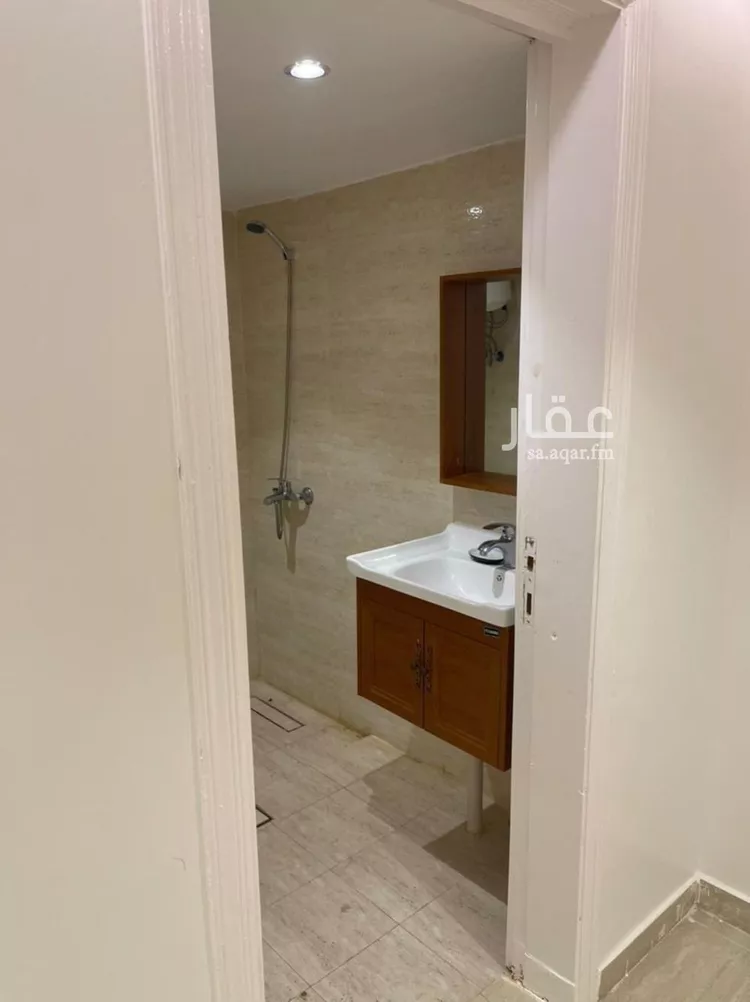 شقة للإيجار في شارع رقم 304, حي الياسمين, مدينة الرياض, منطقة الرياض 1 صورة