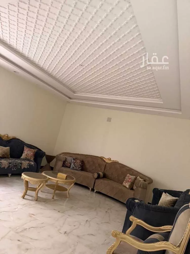 فيلا للإيجار في شارع ابن مجاهد ، حي غرناطه ، المزاحمية ، المزاحمية صورة 3