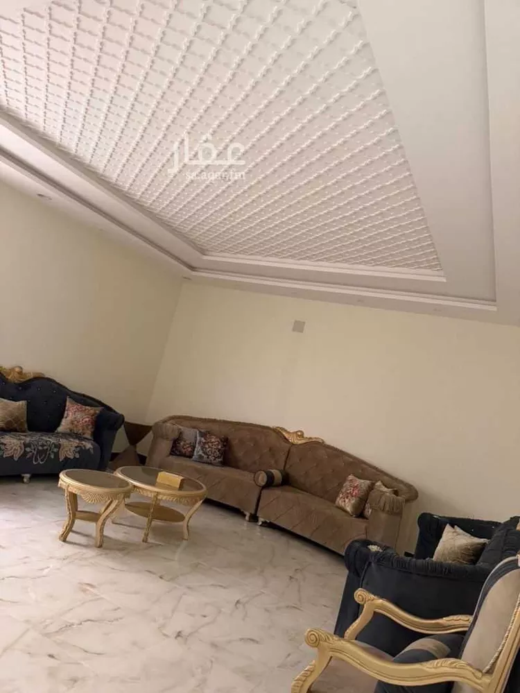 فيلا للإيجار في شارع ابن مجاهد ، حي غرناطه ، المزاحمية ، المزاحمية صورة 3