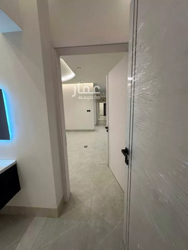 دور للبيع في شارع ذاكر بن الخفاف, حي العارض, مدينة الرياض, منطقة الرياض