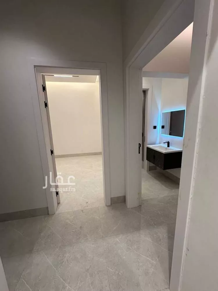 دور للبيع في شارع ذاكر بن الخفاف, حي العارض, مدينة الرياض, منطقة الرياض صورة 3