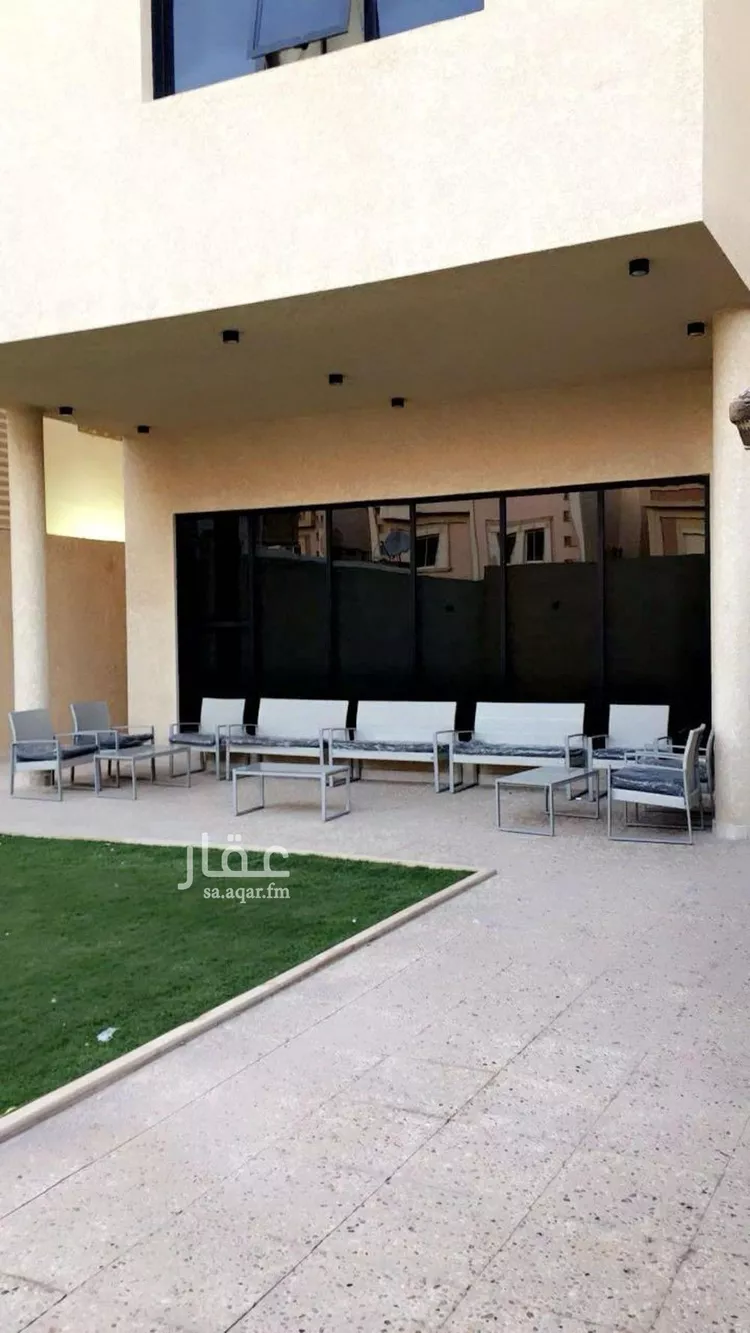 فيلا للبيع في شارع رقم 180, حي المونسية, مدينة الرياض, منطقة الرياض