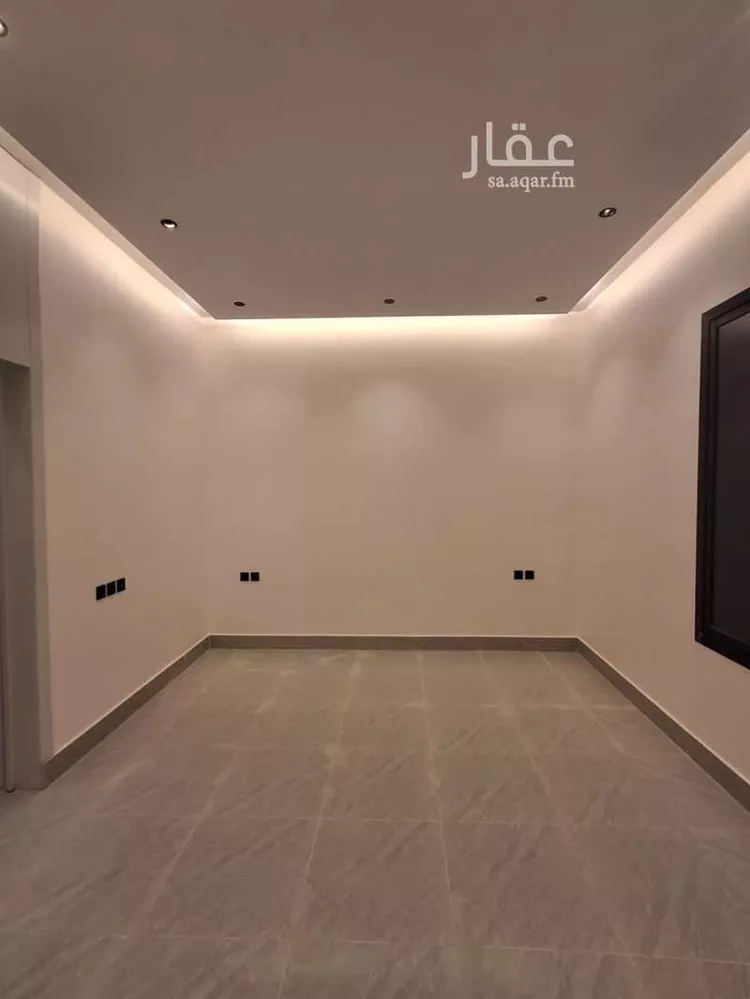 دور للبيع في شارع علي الحراني ، حي عريض ، الرياض ، منطقة الرياض صورة 4