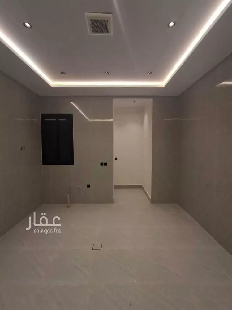 دور للبيع في شارع علي الحراني ، حي عريض ، الرياض ، منطقة الرياض صورة 2