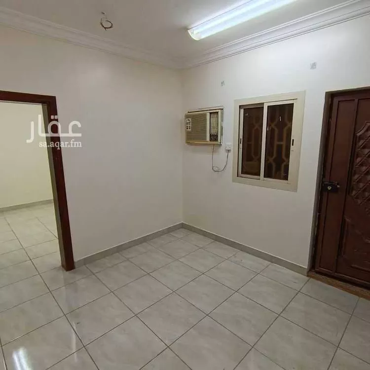 شقة للإيجار في شارع عبدالله بن ابراهيم بن يوسف ، حي الدفاع ، المدينة المنورة ، منطقة المدينة المنورة 1 صورة