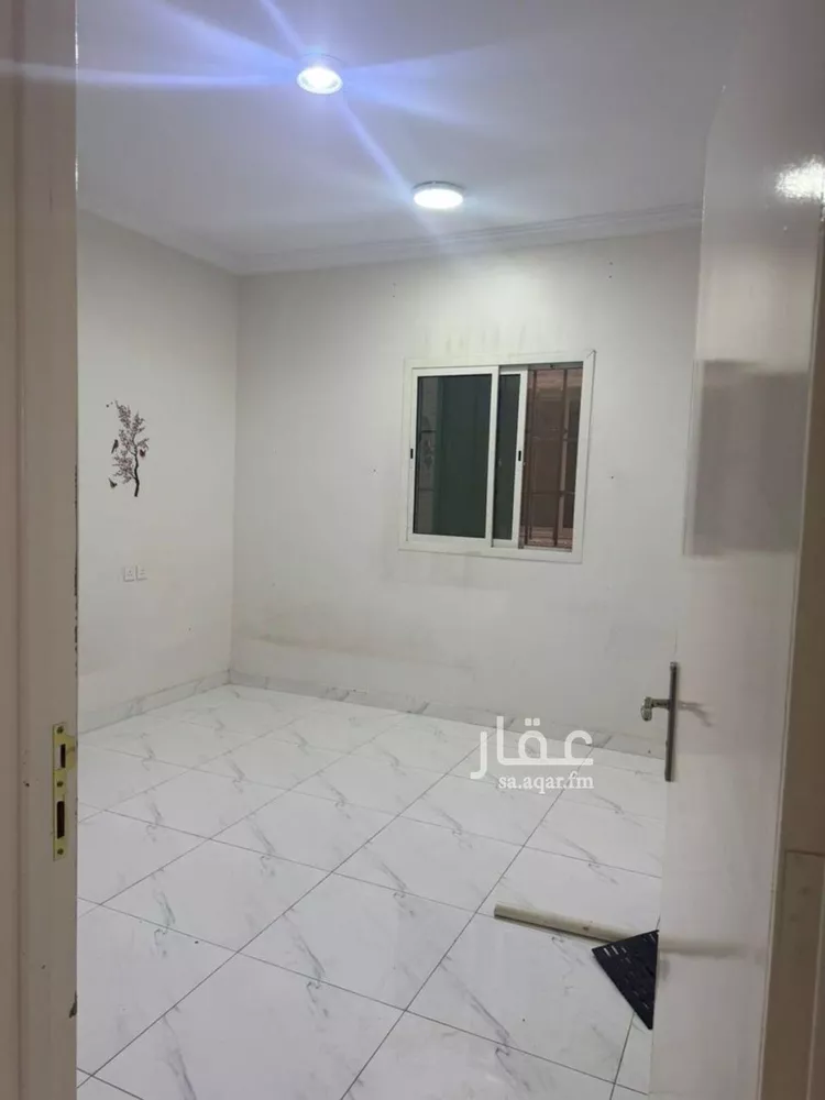 شقة للإيجار في شارع الزاجل, حي السعادة, مدينة الرياض, منطقة الرياض