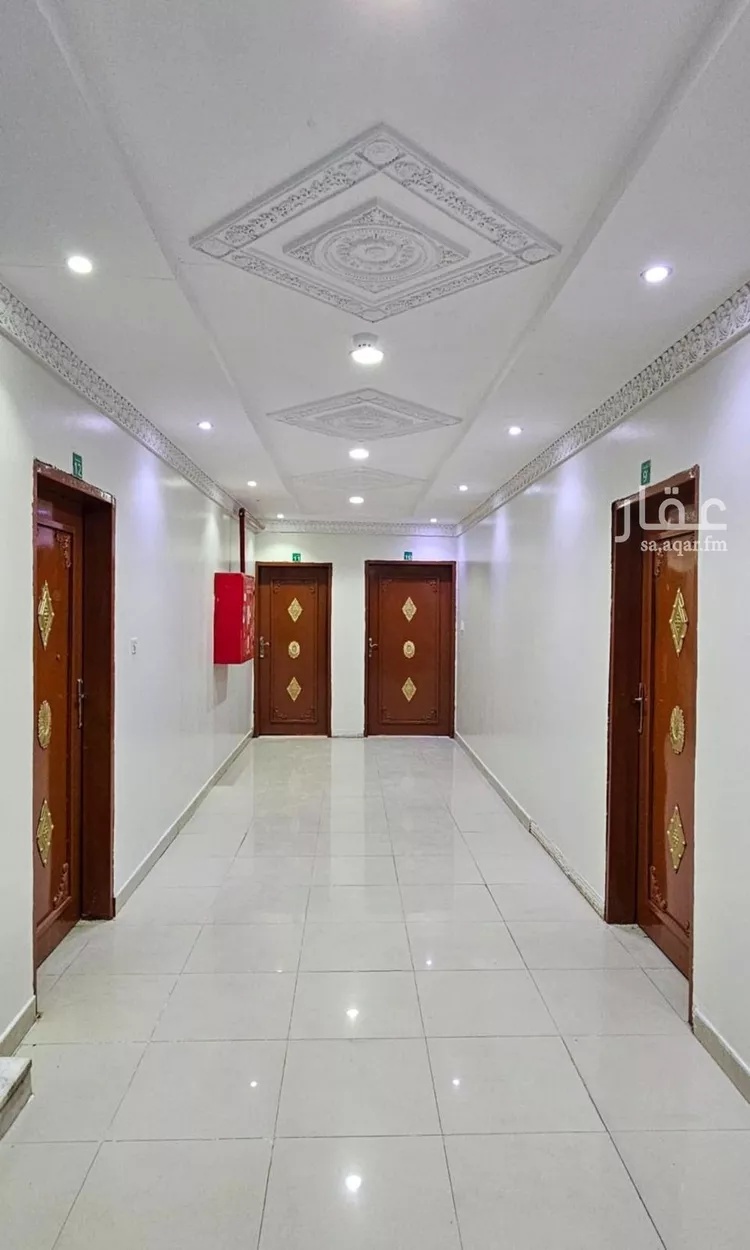 عمارة للبيع في شارع الميناء, حي الدار البيضاء, مدينة الرياض, منطقة الرياض صورة 3