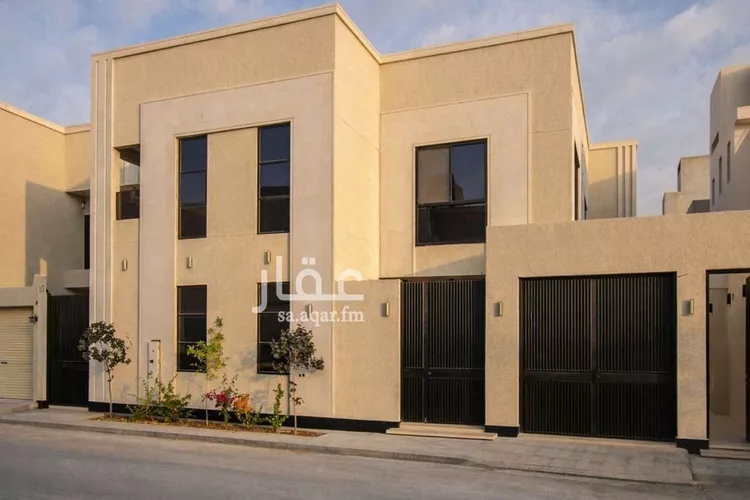 فيلا للبيع في شارع أبي الحسن الأسفرائيني, حي المهدية, مدينة الرياض, منطقة الرياض صورة 2