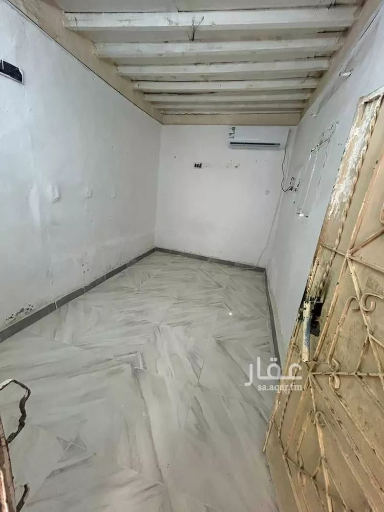 فيلا للإيجار في شارع عبدالمحسن ابابطين, حي الشميسي, مدينة الرياض, منطقة الرياض صورة 3