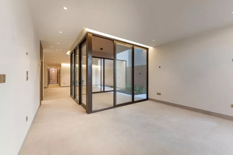 Floor for Sale in Riyadh Al Aqiq