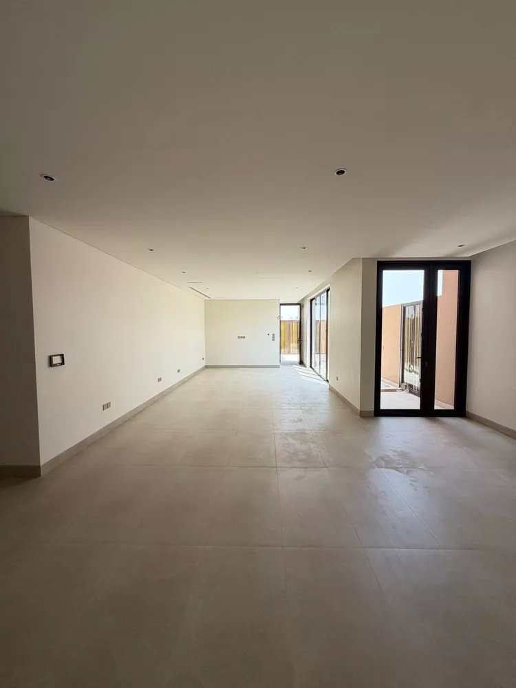Floor for Sale in Riyadh Al Aqiq صورة 3