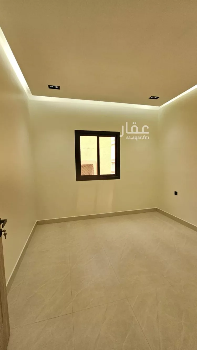 فيلا للبيع في شارع عبدالقاهر التميمي, حي الخليج, مدينة الرياض, منطقة الرياض صورة 2