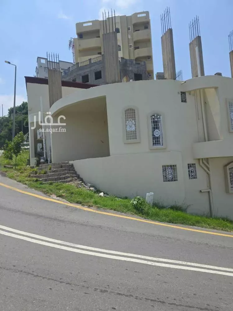 عمارة للإيجار في شارع الملك عبدالله بن عبدالعزيز, حي ذراع العددين, مدينة ذراع العددين, منطقة جازان
