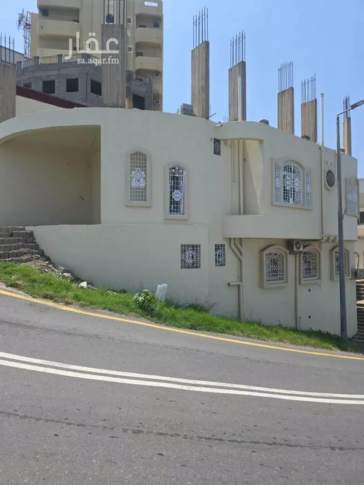 عمارة للإيجار في شارع الملك عبدالله بن عبدالعزيز, حي ذراع العددين, مدينة ذراع العددين, منطقة جازان صورة 2