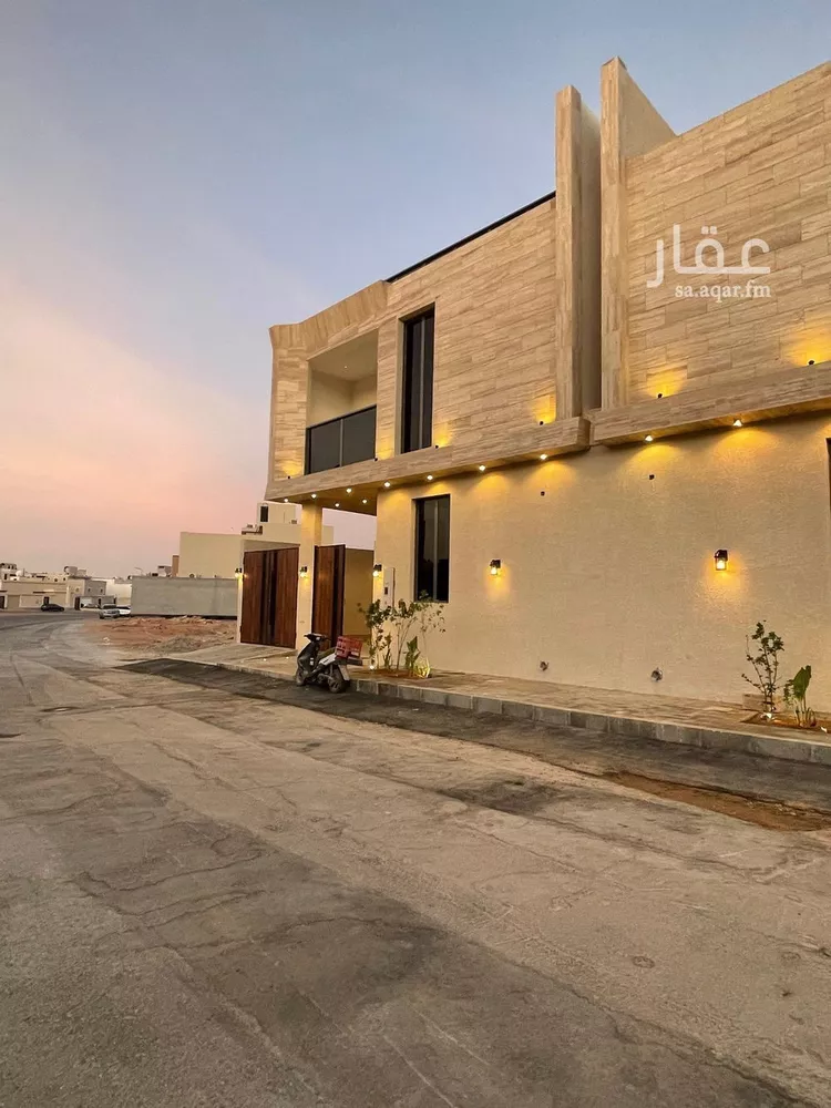 فيلا للبيع في شارع ضوء الصباح, حي المهدية, مدينة الرياض, منطقة الرياض صورة 2