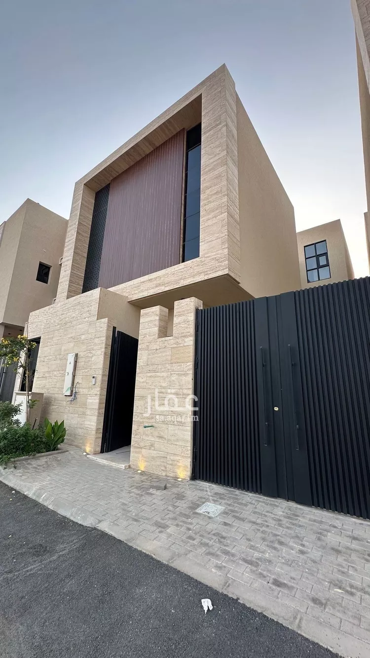 فيلا للبيع في شارع عبدالقادر بن عبدالوارث, حي المهدية, مدينة الرياض, منطقة الرياض صورة 3