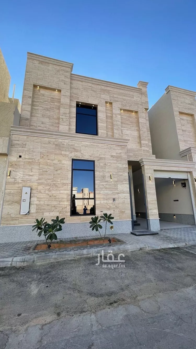 فيلا للبيع في شارع الفروسية, حي المهدية, مدينة الرياض, منطقة الرياض صورة 2