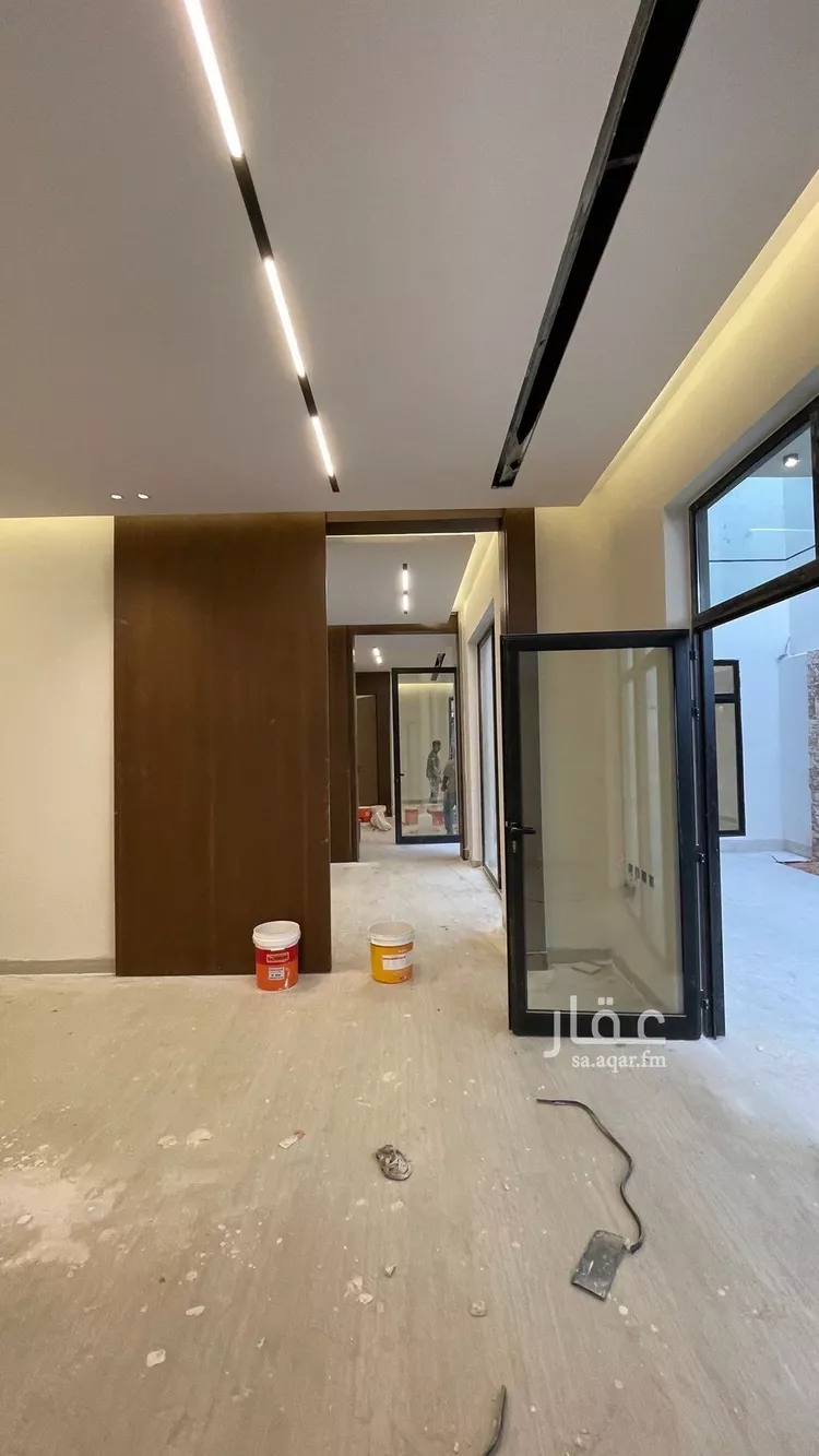 فيلا للبيع في شارع علي بن أبي عبدالله, حي المهدية, مدينة الرياض, منطقة الرياض صورة 5