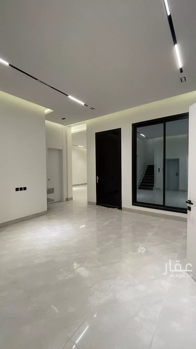 Villa for Sale in Riyadh Al Mahdiyah صورة 3