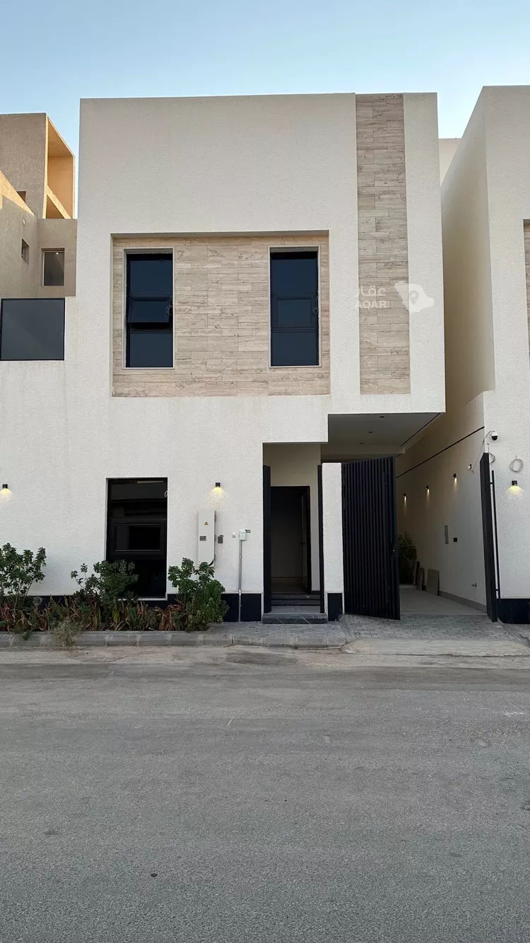 Villa for Sale in Riyadh Al Mahdiyah