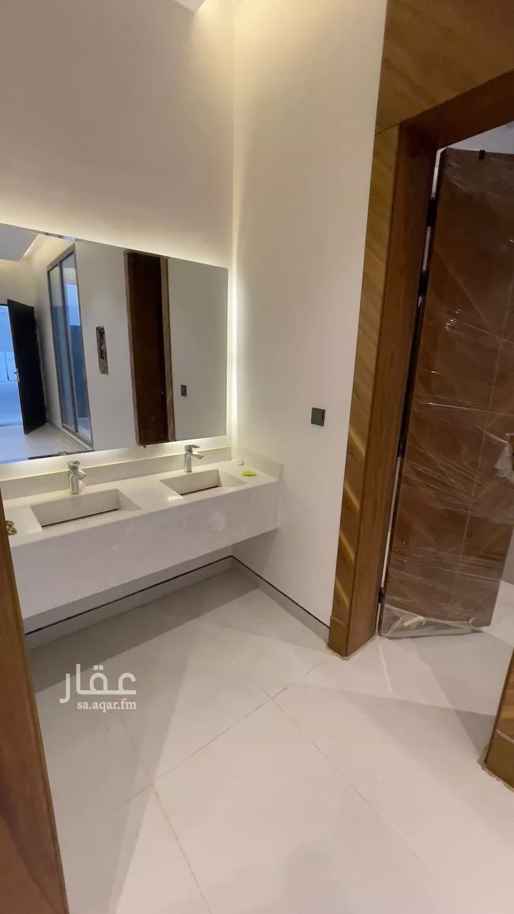 فيلا للبيع في شارع حامد أزهر, حي المهدية, مدينة الرياض, منطقة الرياض صورة 5